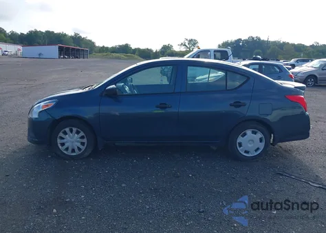 2016 Nissan Versa 1.6 S+ z USA, uszkodzony, nr VIN 3N1CN7AP2GL827095